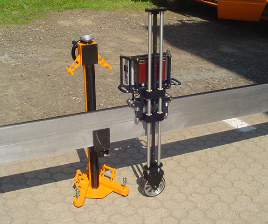 Profilograph « Feinmechanik Charon